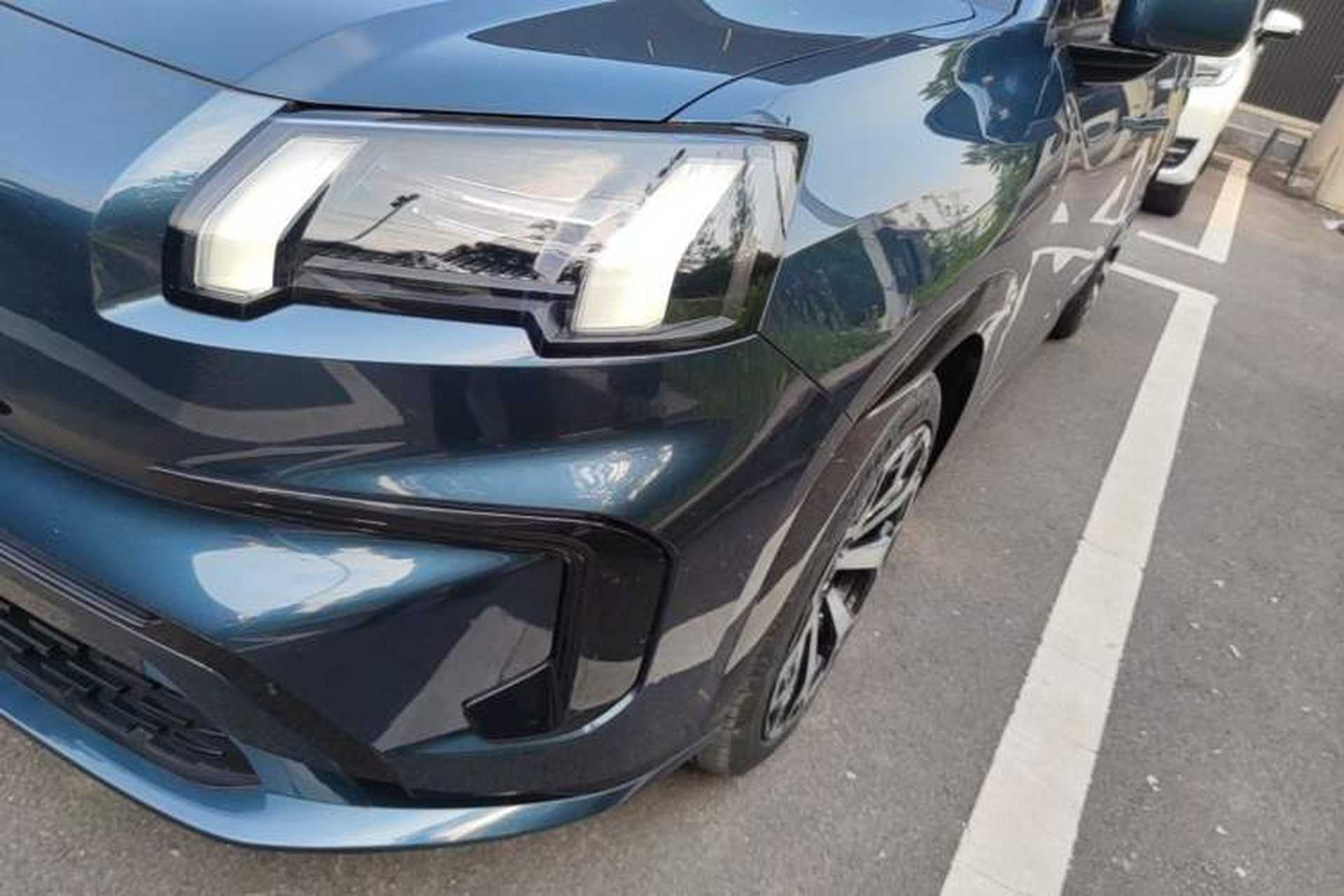 Used AION V 2024 Aion Tyrannosaurus 520 Intelligent Premium Edition Left Front Headlight