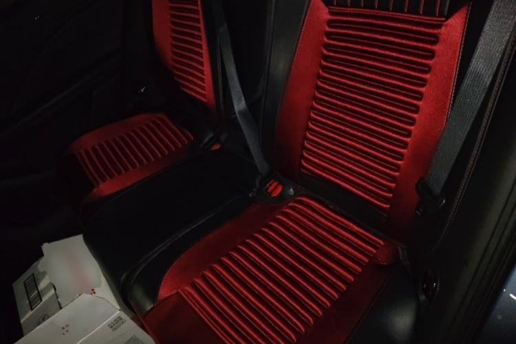 Used AION V 2024 Aion Tyrannosaurus 650 Smart Luxury Edition Left Rear Seat