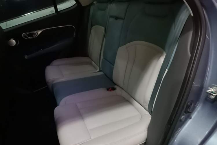 Used AION V 2024 Plus 70 Star Edition Ternary Lithium Left Rear Seat