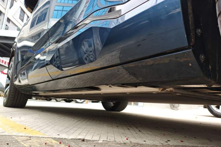 Used AION V 2024 Aion Tyrannosaurus 520 LiDAR Edition Left Side Sill