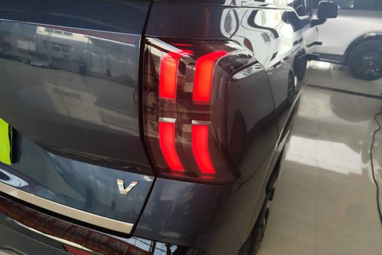 Used AION V 2024 Aion Tyrannosaurus 520 Smart Luxury Edition Right Rear Taillight