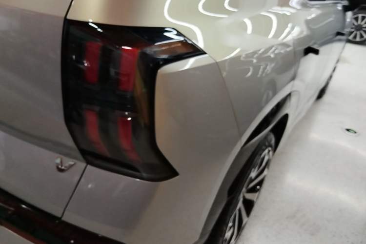 Used AION V 2024 Aion Tyrannosaurus 520 Smart Luxury Edition Right Rear Taillight