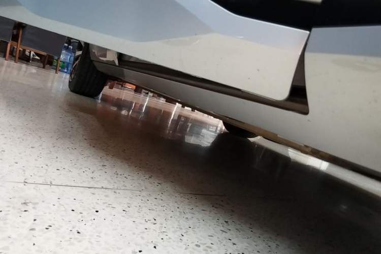 Used AION V 2024 Aion Tyrannosaurus 520 Smart Luxury Edition Right Side Sill