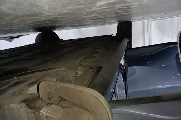 Used AION V 2024 Plus 70 Star Edition Ternary Lithium Right Side Sill