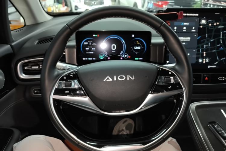 Used AION V 2024 Plus 70 Tech Edition Lithium Iron Phosphate Steering Wheel