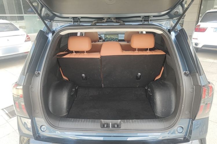 Used AION V 2024 Aion Tyrannosaurus 650 Smart Luxury Edition Trunk