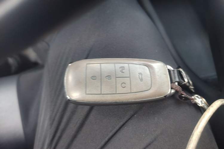 Used AION V 2024 Plus 70 Star Edition Lithium Iron Phosphate Vehicle Key