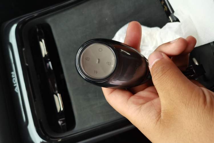 Used AION V 2024 Aion Tyrannosaurus 650 LiDAR Edition Vehicle Key