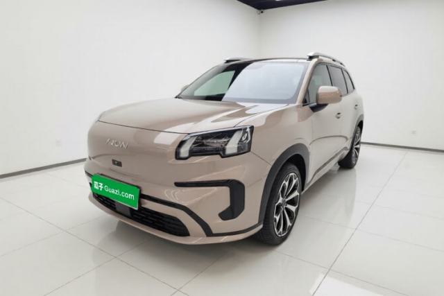 AION V 2024 Aion Tyrannosaurus 650 Smart Premium Edition مستعملة