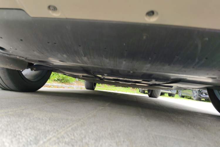Used AION V 2024 Aion Tyrannosaurus 650 LiDAR Edition Chassis Front
