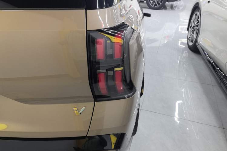 Used AION V 2024 Aion Tyrannosaurus 520 LiDAR Edition Right Rear Taillight