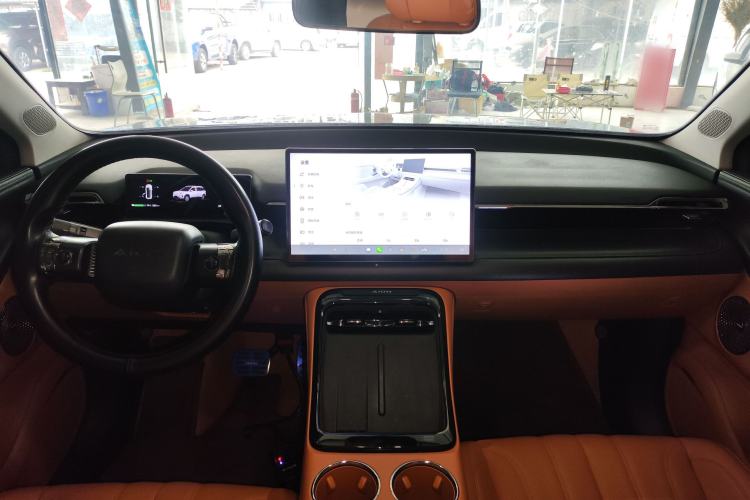 Used AION V 2024 Aion Tyrannosaurus 520 Smart Luxury Edition Center Console