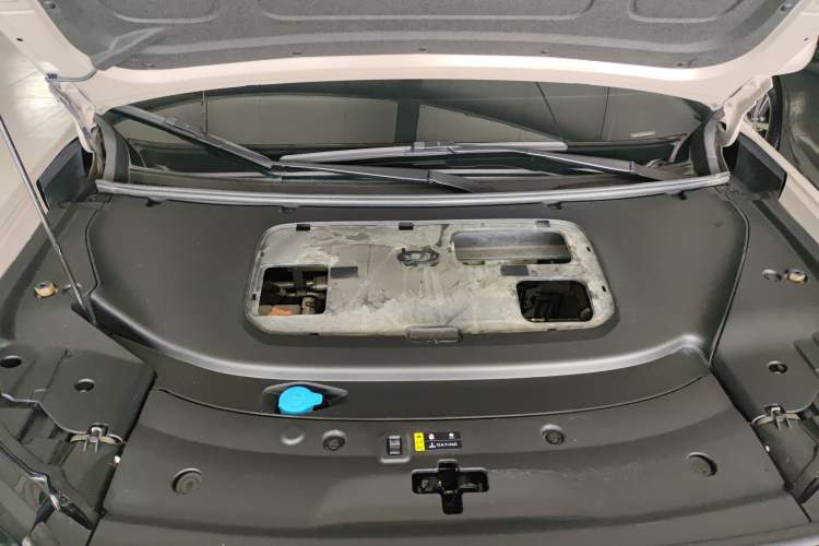 Used AION V 2024 Aion Tyrannosaurus 520 Smart Luxury Edition Engine Bay