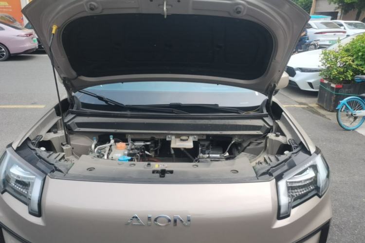 Used AION V 2024 Aion Tyrannosaurus 650 LiDAR Edition Engine Bay