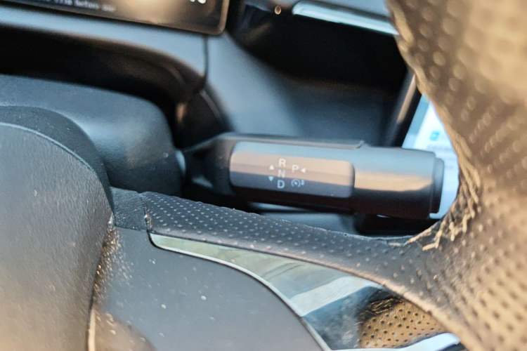 Used AION V 2024 Aion Tyrannosaurus 520 Intelligent Premium Edition Gear Lever