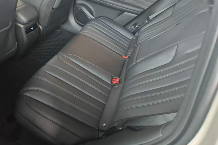Used AION V 2024 Aion Tyrannosaurus 650 LiDAR Edition Left Rear Seat