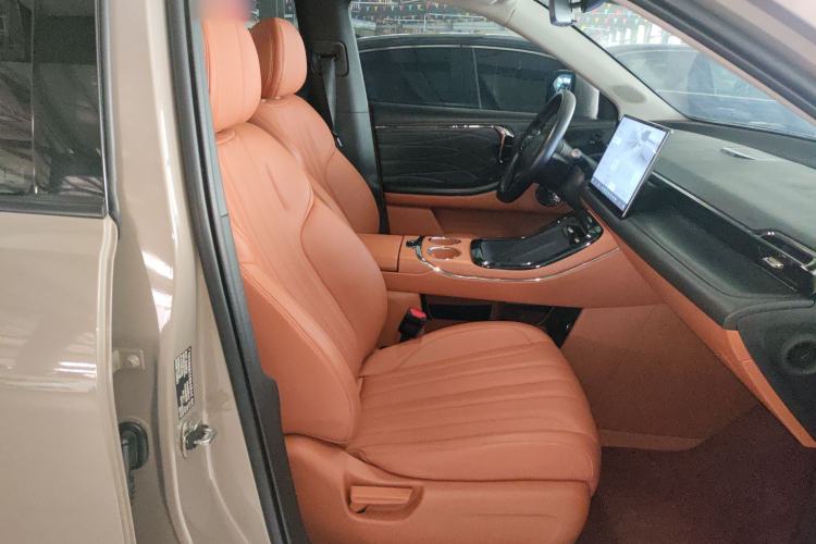 Used AION V 2024 Aion Tyrannosaurus 520 Smart Luxury Edition Right Front Seat
