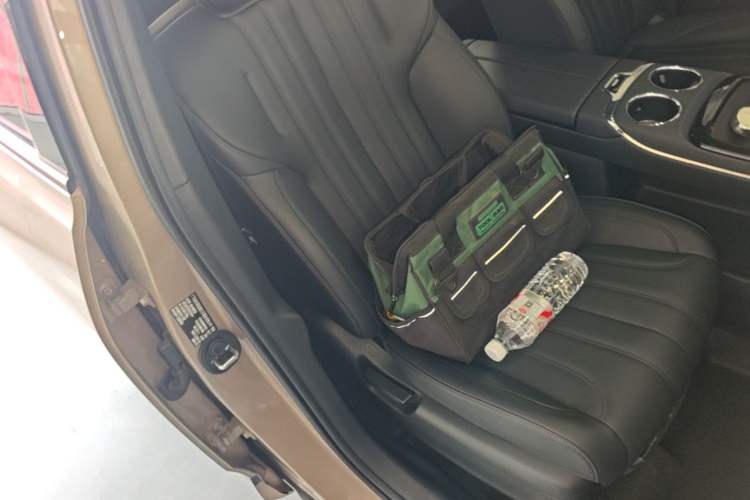 Used AION V 2024 Aion Tyrannosaurus 520 Smart Luxury Edition Right Front Seat