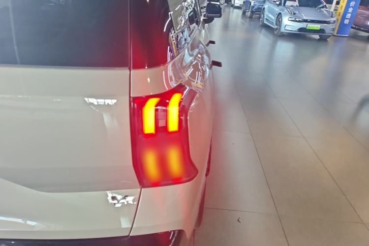 Used AION V 2024 Aion Tyrannosaurus 650 LiDAR Edition Right Rear Taillight