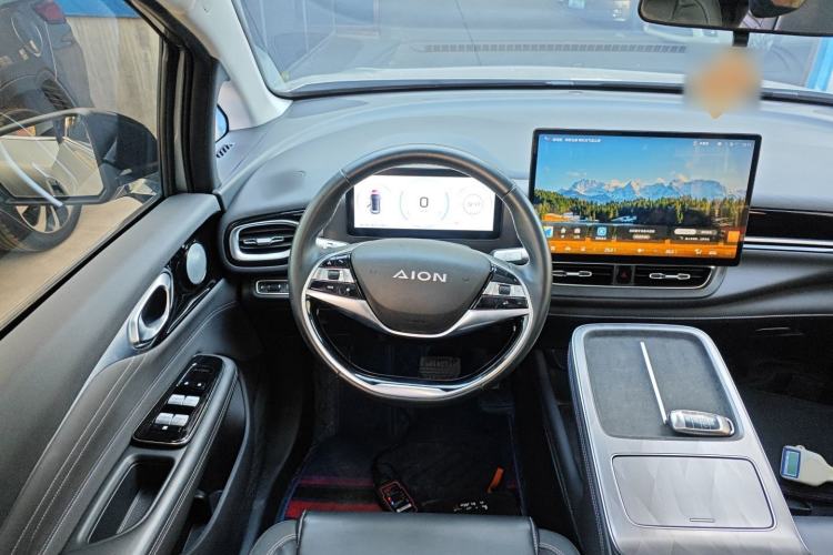 Used AION V 2024 Plus 70 Star Edition Lithium Iron Phosphate Steering Wheel