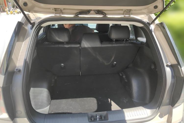 Used AION V 2024 Aion Tyrannosaurus 650 Smart Luxury Edition Trunk