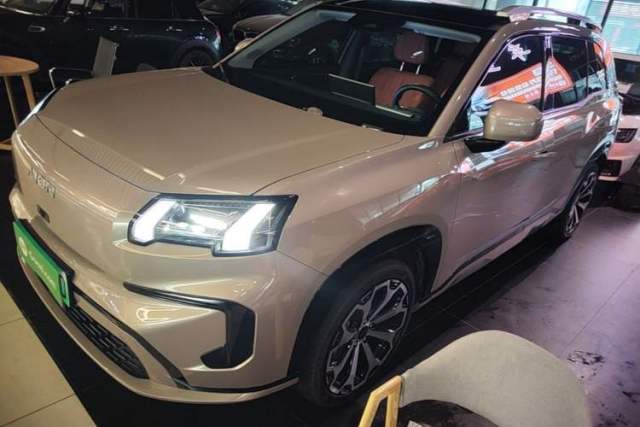 Used AION V 2024 Aion Tyrannosaurus 650 Smart Premium Edition