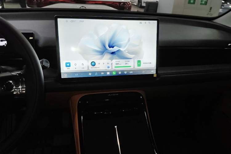Used AION V 2024 Aion Tyrannosaurus 650 Smart Luxury Edition Audio And AC Panel