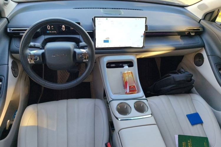 Used AION V 2024 Aion Tyrannosaurus 650 LiDAR Edition Center Console