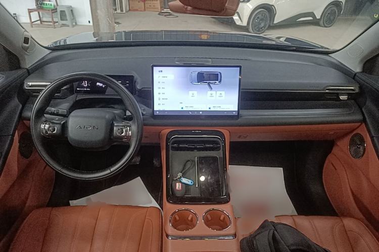 Used AION V 2024 Aion Tyrannosaurus 650 LiDAR Edition Center Console
