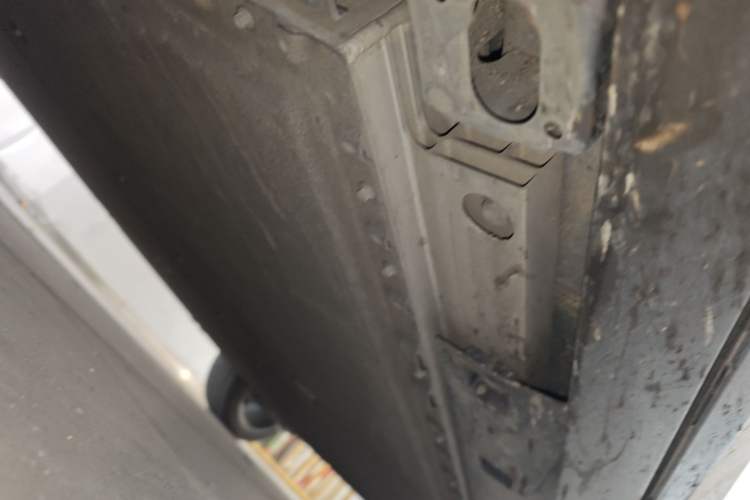 Used AION V 2024 Aion Tyrannosaurus 650 LiDAR Edition Chassis Front Left