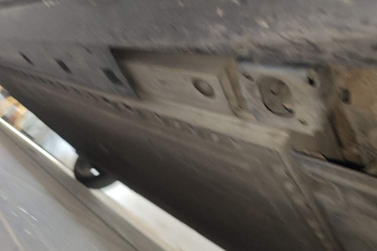 Used AION V 2024 Aion Tyrannosaurus 650 LiDAR Edition Chassis Front Right