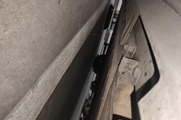 Used AION V 2024 Plus 70 Star Edition Lithium Iron Phosphate Chassis Front Right