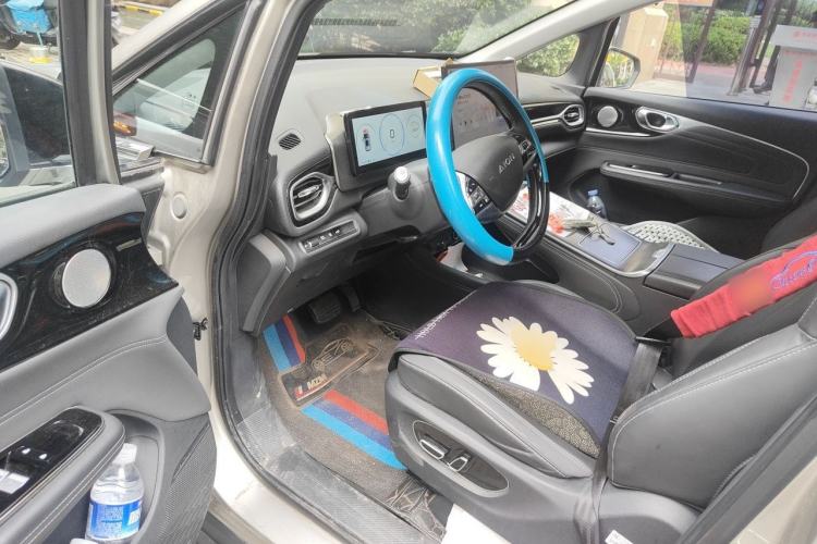 Used AION V 2024 Plus 70 Smart Edition Ternary Lithium Driver Seat