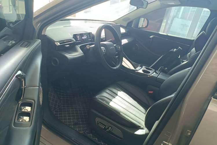 Used AION V 2024 Aion Tyrannosaurus 650 Smart Luxury Edition Driver Seat