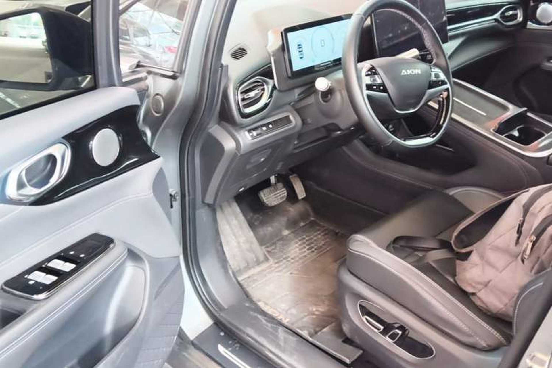 Used AION V 2024 Plus 70 Star Edition Ternary Lithium Driver Seat