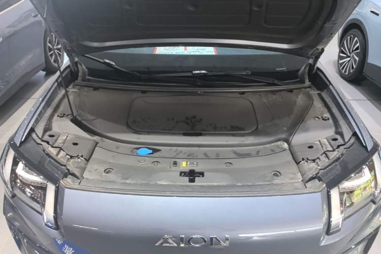 Used AION V 2024 Aion Tyrannosaurus 520 Intelligent Premium Edition Engine Bay