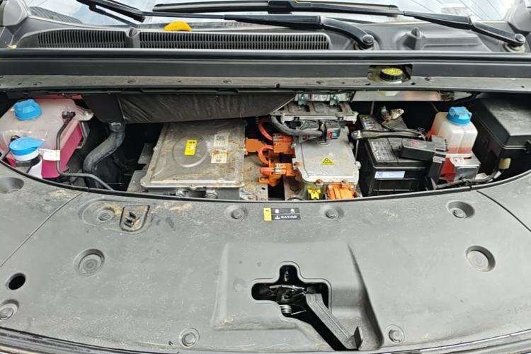 Used AION V 2024 Plus 70 Star Edition Lithium Iron Phosphate Engine Bay