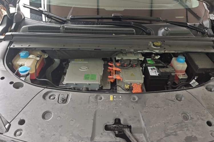 Used AION V 2024 Plus 70 Tech Edition Lithium Iron Phosphate Engine Bay