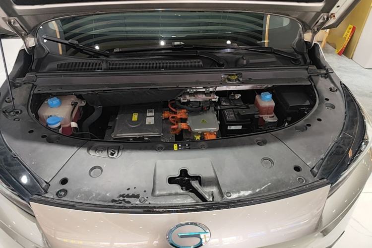 Used AION V 2024 Plus 70 Star Edition Lithium Iron Phosphate Engine Bay