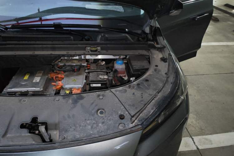 Used AION V 2024 Plus 70 Star Edition Lithium Iron Phosphate Engine Bay Left