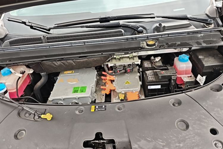 Used AION V 2024 Plus 80 Star Edition Ternary Lithium Engine Bay