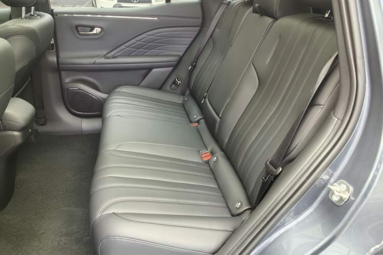 Used AION V 2024 Aion Tyrannosaurus 520 Smart Luxury Edition Exterior 6