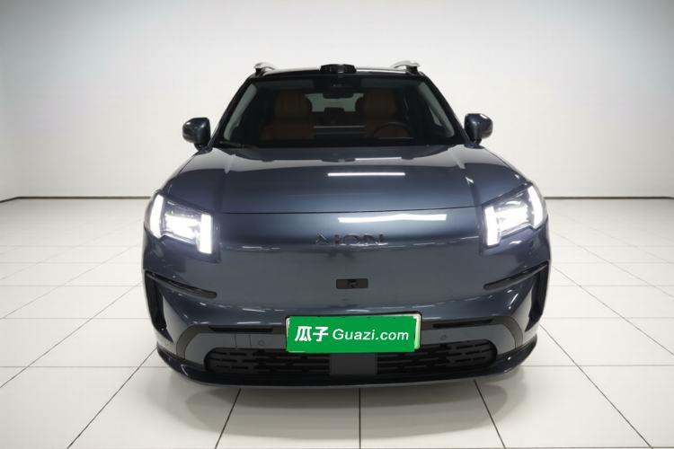 Used AION V 2024 Aion Tyrannosaurus 650 LiDAR Edition Front