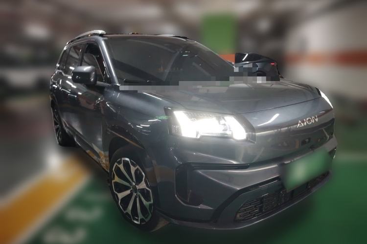 Used AION V 2024 Aion Tyrannosaurus 520 Smart Luxury Edition Front Right 45 Deg