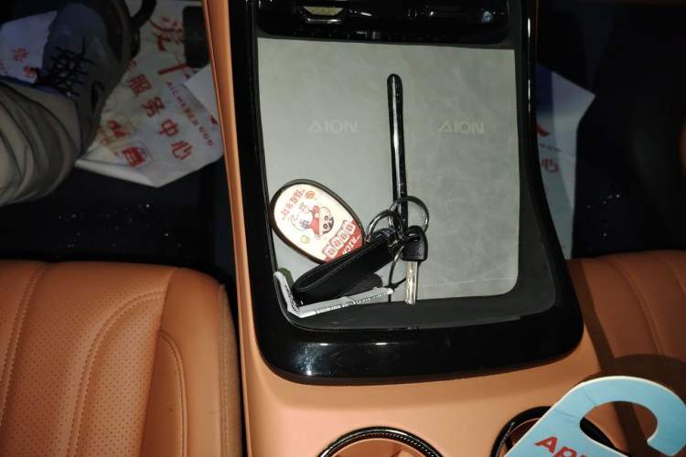 Used AION V 2024 Aion Tyrannosaurus 520 Smart Luxury Edition Gear Lever