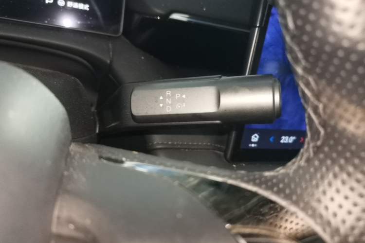 Used AION V 2024 Aion Tyrannosaurus 520 Smart Enjoy Edition Gear Lever