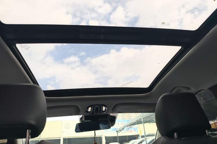 Used AION V 2024 Plus 70 Star Edition Lithium Iron Phosphate Headliner