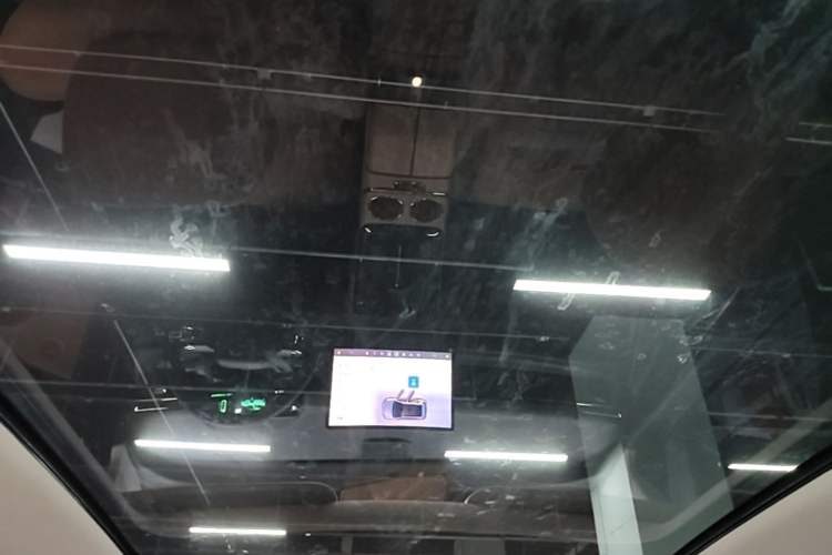 Used AION V 2024 Aion Tyrannosaurus 650 Smart Luxury Edition Headliner