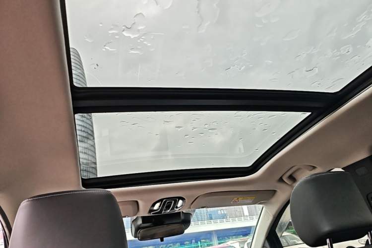 Used AION V 2024 Plus 80 Star Edition Ternary Lithium Headliner