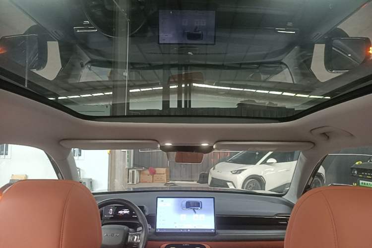 Used AION V 2024 Aion Tyrannosaurus 650 LiDAR Edition Headliner
